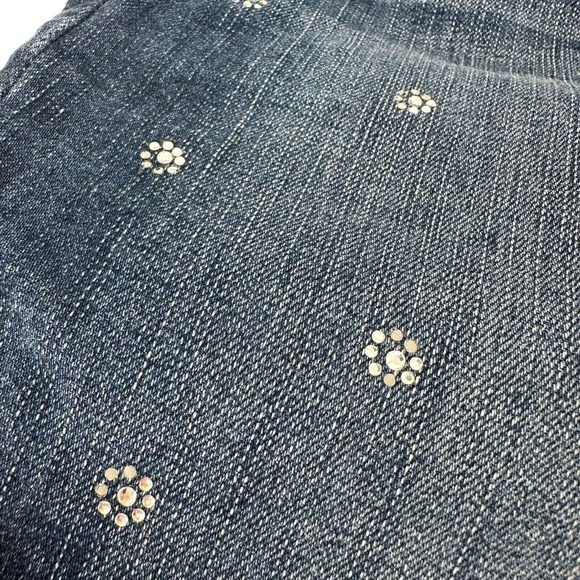 Rhinestone Denim Shorts Torrid Size 24 Stretch Blue Jean Cut Offs Medium Wash - Picture 4 of 8